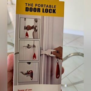 Portable Door Lock with Red Handle